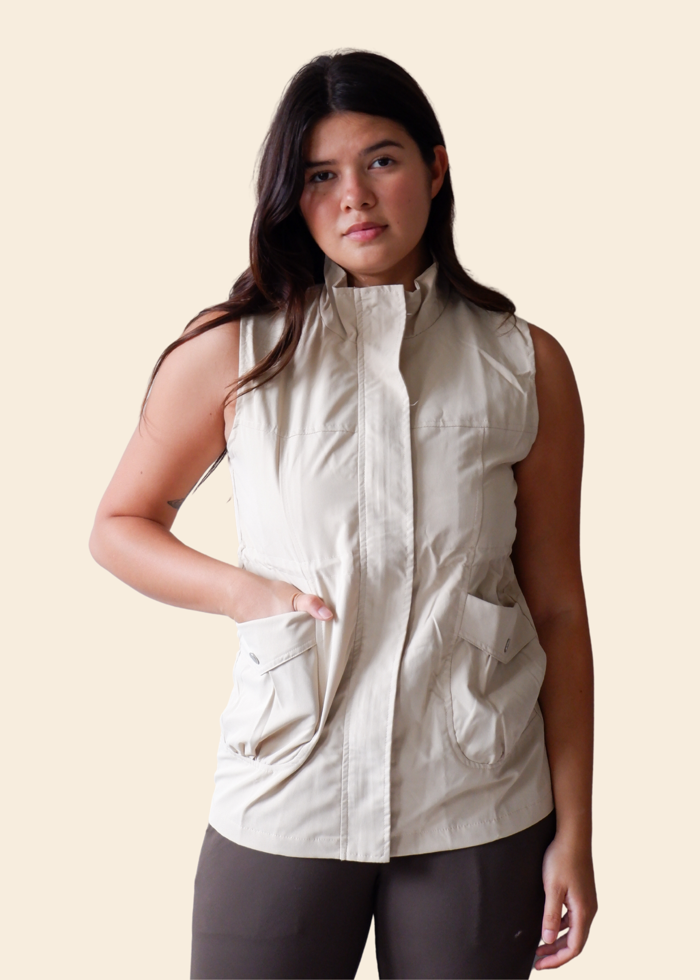 WEEKENDER VEST IN LATTE