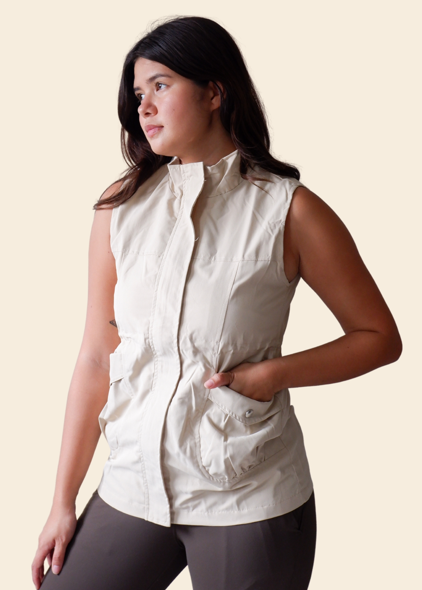 WEEKENDER VEST IN LATTE