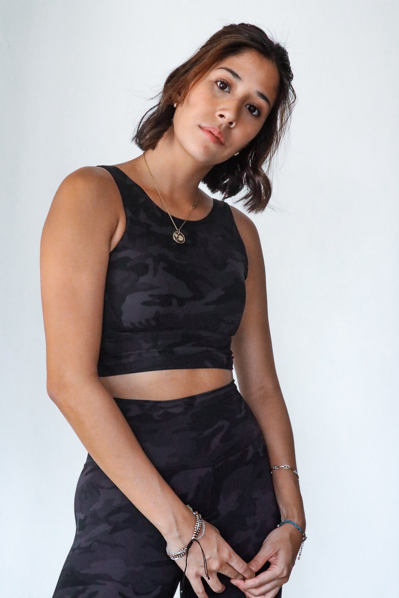 HYBRID CROP IN BLACK CAMO