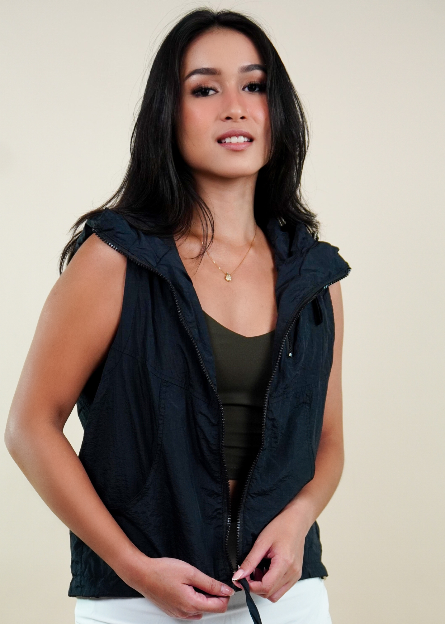 ALIGN VEST IN BLACK